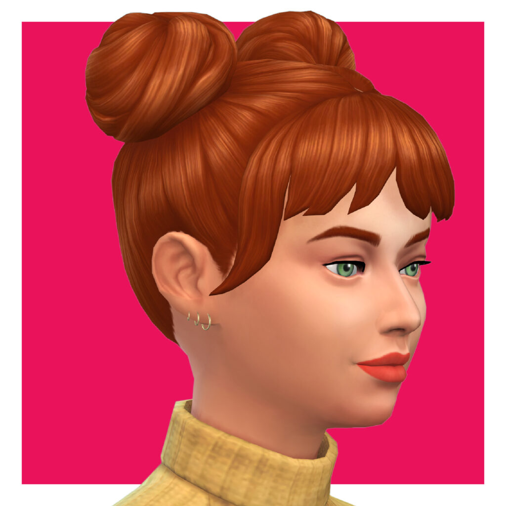 Ein Sim, der nach rechts schaut, hat ihre Haare zu Space Buns und Ponytails gestylt. Sie hat drei verschiedene Sims 4 CC-Creolen in ihrem Ohr, die von kleinster bis größter Größe gehen.