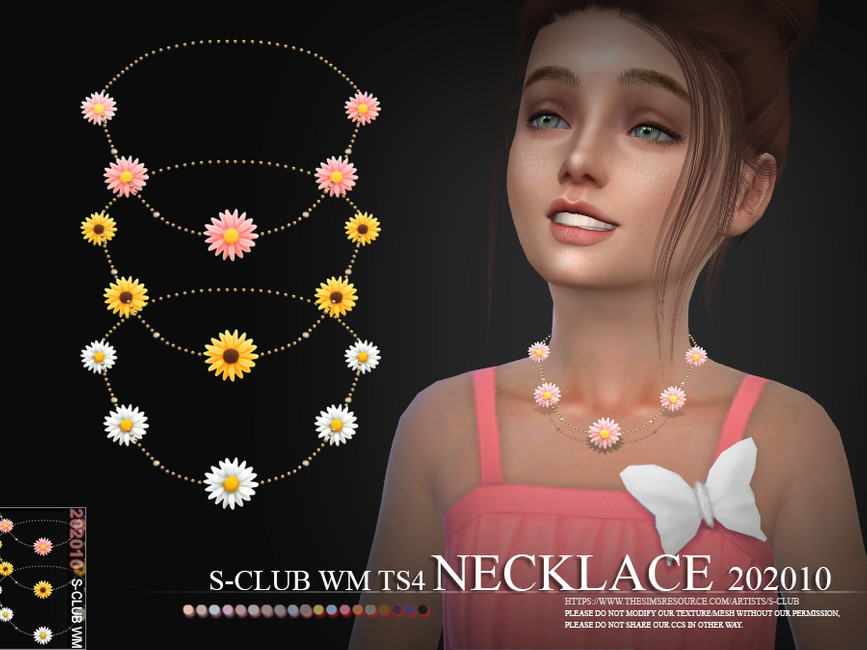 Ein Sim mit braunen Haaren und grünen Augen auf schwarzem Hintergrund. Sie trägt ein rosa Tanktop mit einem Schmetterling am Träger und eine goldene Kettenhalskette mit Blumen darum.