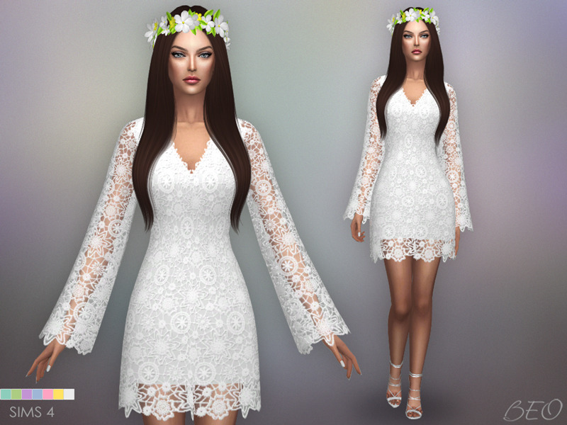 Ein Sim mit dunklem langem Haar trägt einen Blumenkranz und ein Minikleid mit langen Ärmeln.