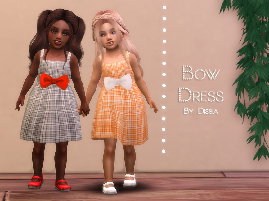 Zwei Kleinkinder aus Die Sims 4, die karierte Kleider mit einem Bogen in der Mitte tragen.