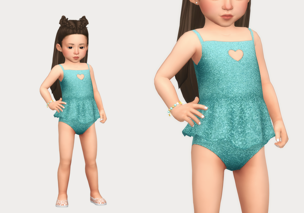 Ein Kleinkind aus Die Sims 4 trägt einen türkis glitzernden Badeanzug mit einem kleinen ausgeschnittenen Herz auf der Brust.